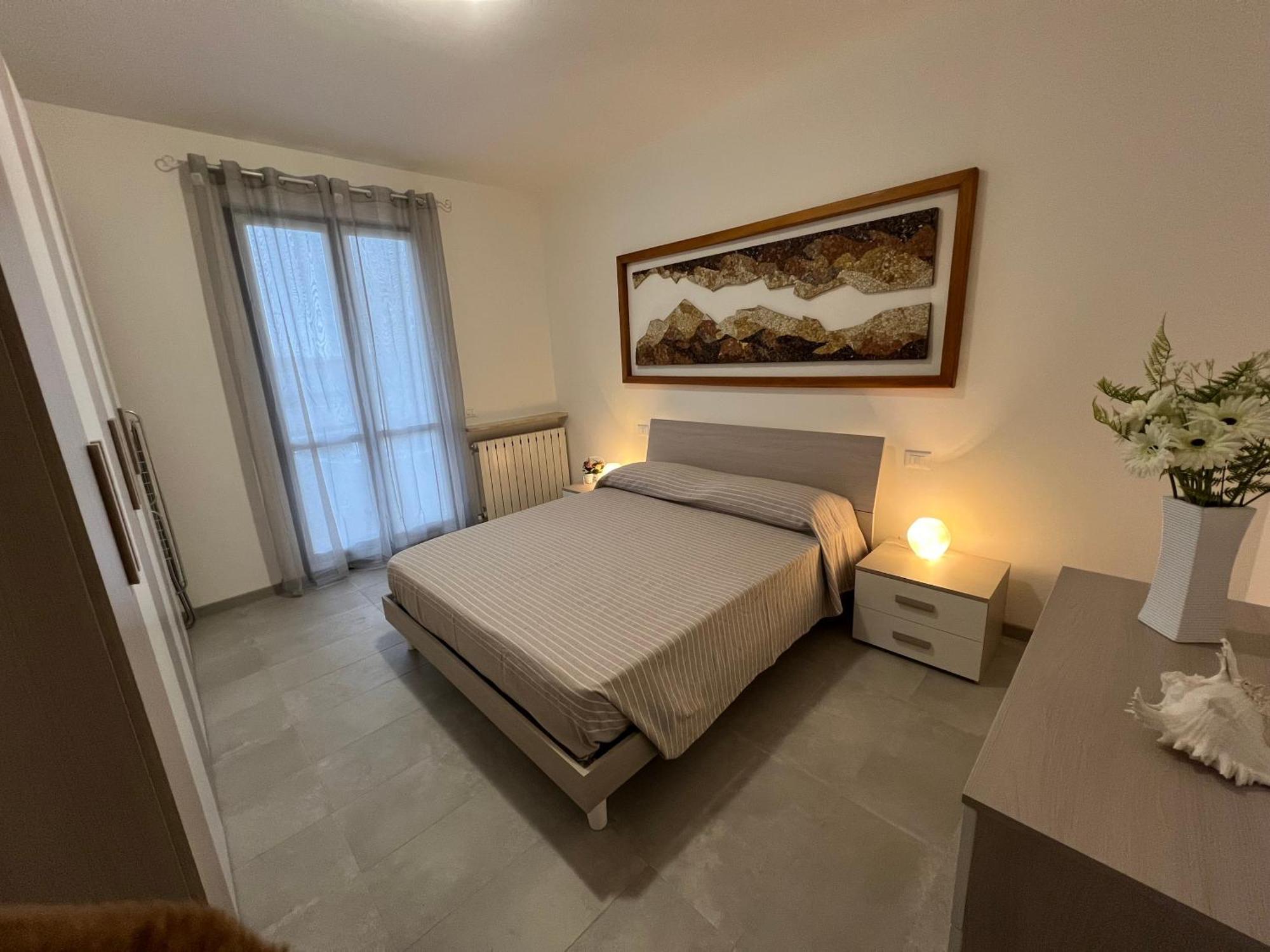 La Vela Apartment Sirmione Bagian luar foto